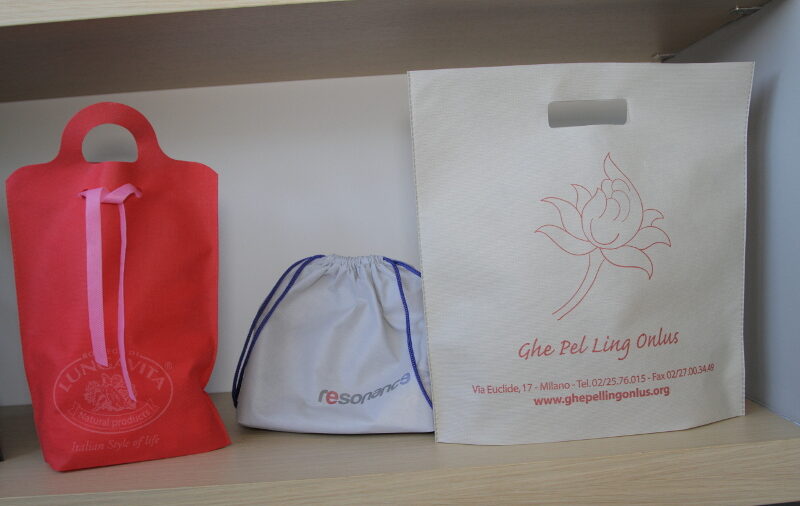 Plasticarta, i sacchetti “acchiappaclienti”