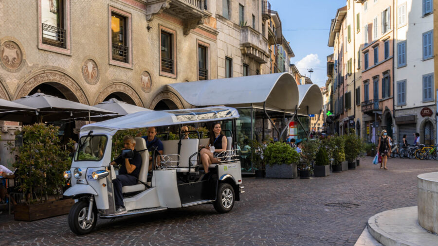 Tuk Tuk, il nuovo modo per scoprire Bergamo