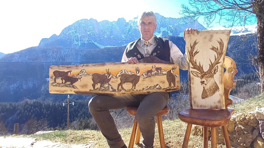 Alberto Romelli, l’artista che dipinge con il fuoco