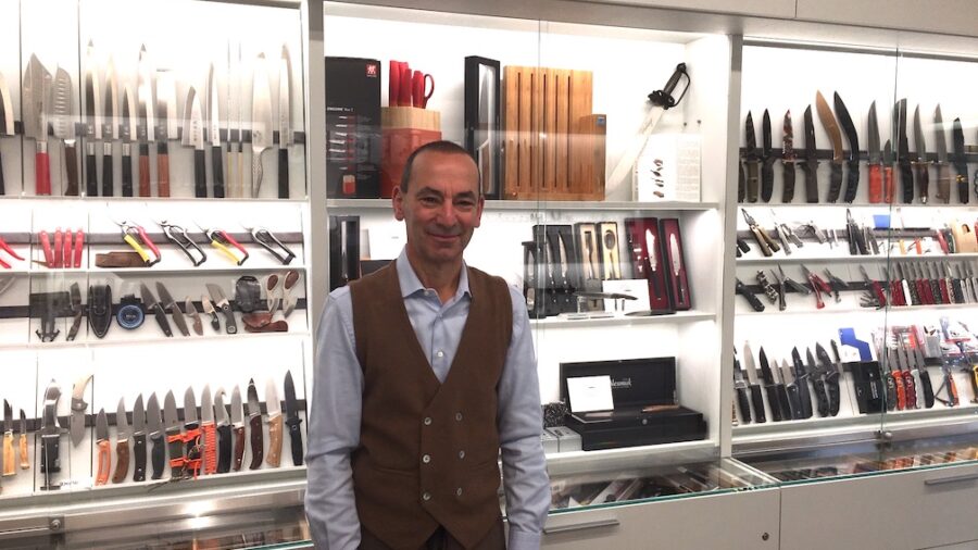 Bottega del coltello, dà un taglio alle solite lame