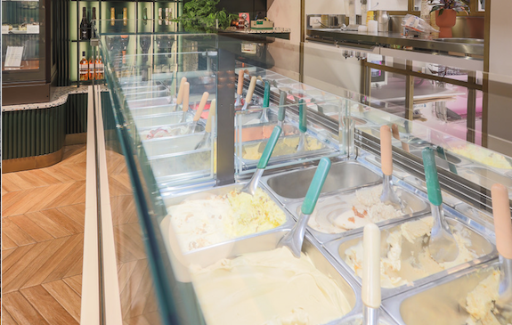 Gelateria Verderosa, Snoopy qui avrebbe <br/> trascorso tutta la vita leccandola