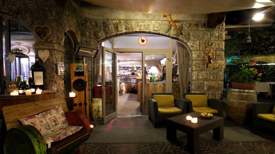 Trattoria Risol, per ogni riccio c&rsquo;&egrave; un capriccio? <br/> Basta sedersi a tavola per &ldquo;toglierseli&rdquo; tutti