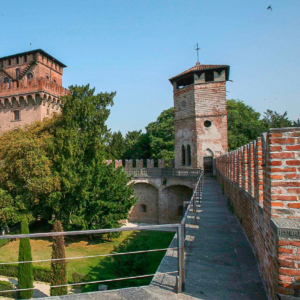 Castello di Urgnano, i suoi passaggi segreti   guidano attraverso un mondo di misteri